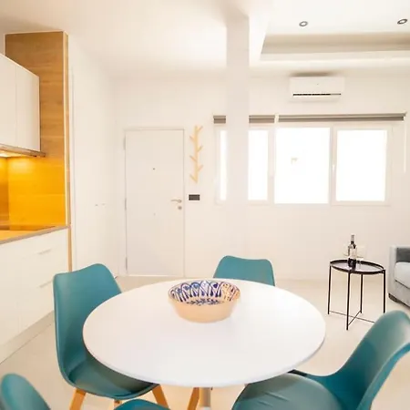 Center Cathedral Apartment *